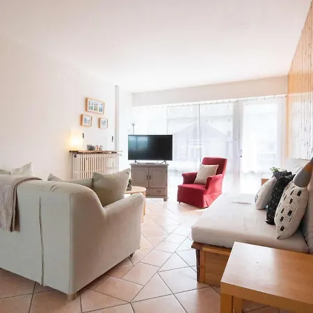 T3 Pour 8 Personnes Avec Balcon, Parking Prive Et Sud - Saint-lary Centre - Fr-1-296-323 شقة *